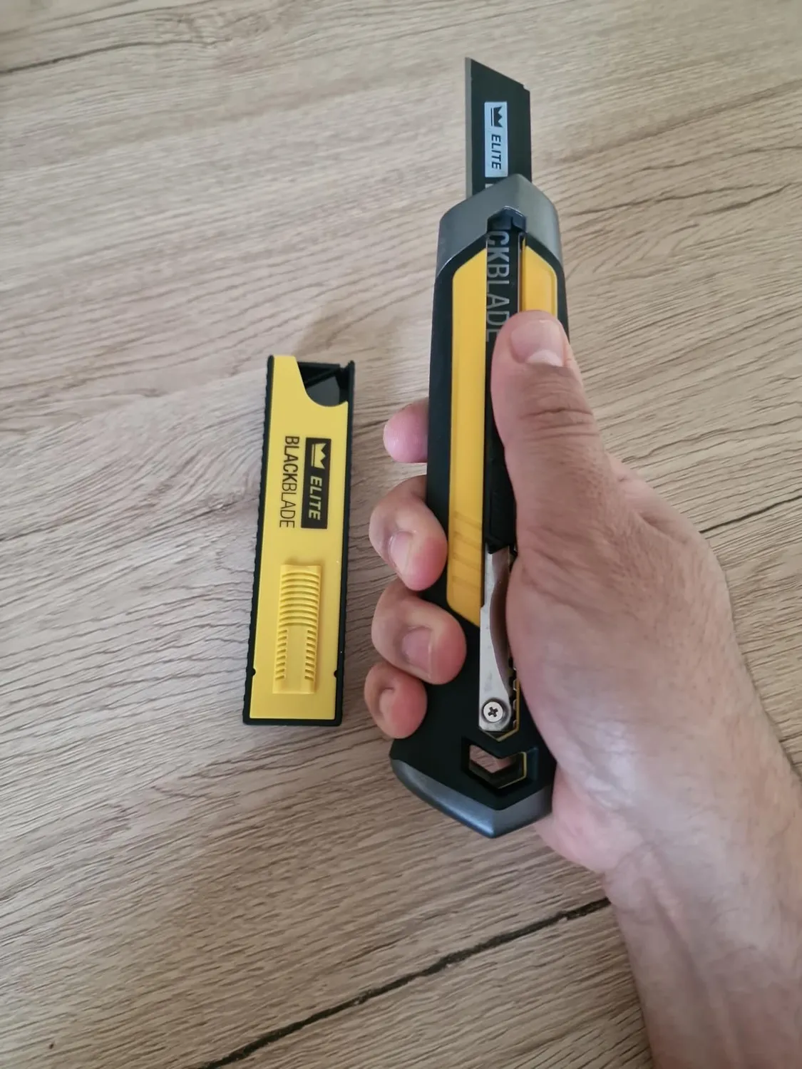 ORGAFLIX Cuttermesser 18 mm Elite + 5 Klingen