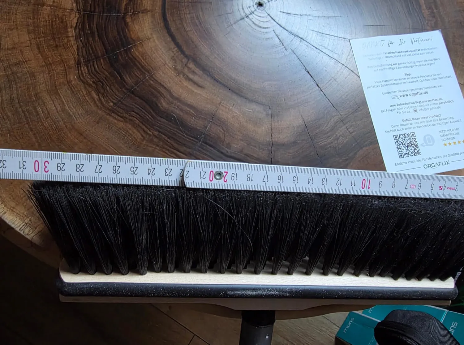 ORGAFLIX Besen mit Stiel 28 cm Kantenschutz Zimmerbesen